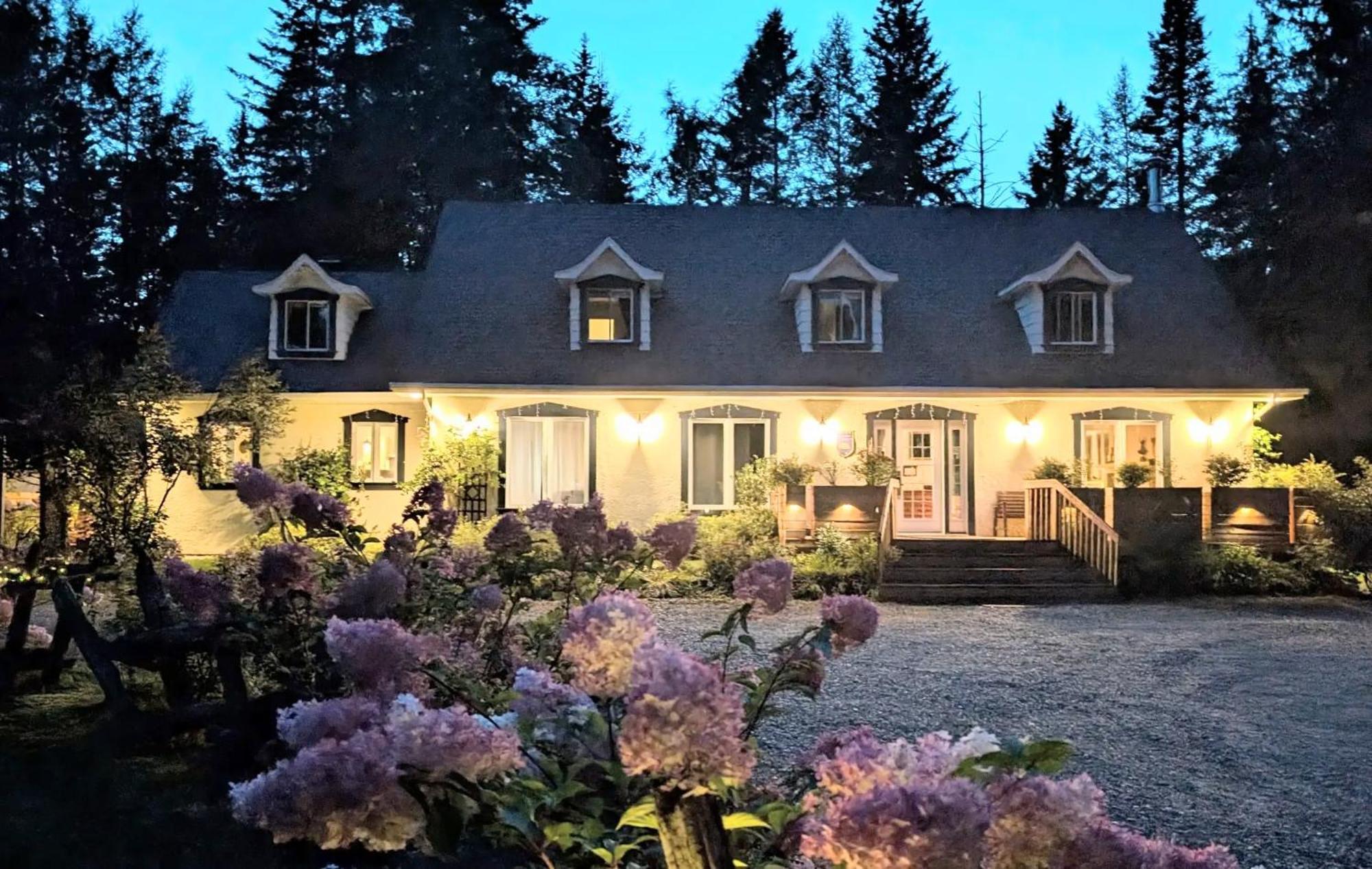La Tremblante Bed & Breakfast Mont-Tremblant Luaran gambar